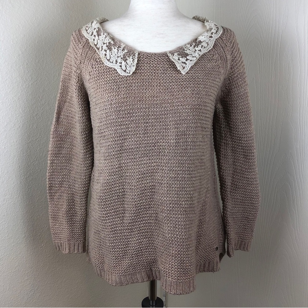 Amichi Tan/Cream Women’s Knitted Sweater With Laced Collar Size M